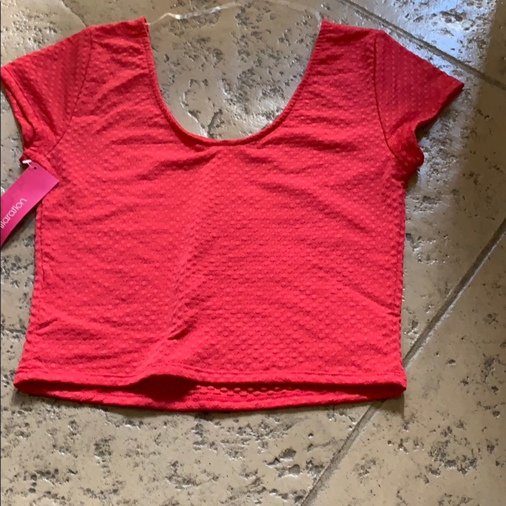 Scoop neck top